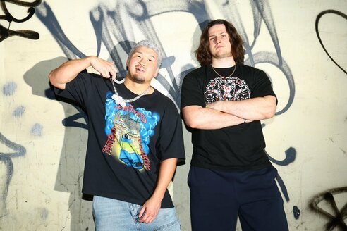 Yuto-Ice & OSKAR　Knock Out Brothers 　直筆 新日本プロレス Yuto-Ice OSKAR K O B 直筆サイン&タオル｜Yahoo