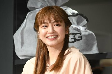 平愛梨