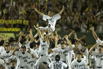 １８年ぶりリーグ優勝を果たした星野阪神（２００３年）