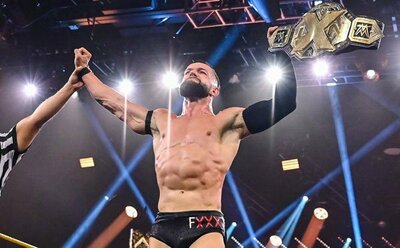 写真：【WWE】元新日本のフィン・ベイラーが約5年ぶりにNXT王座