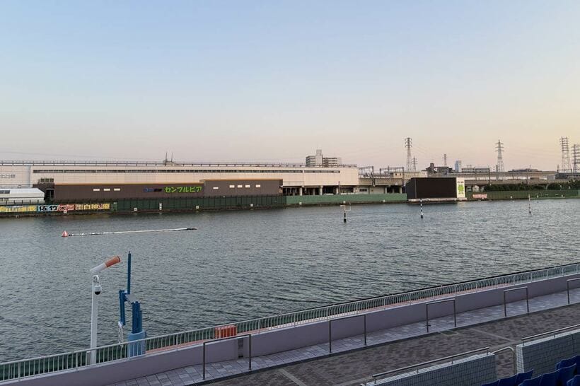 ボートレース尼崎の水面