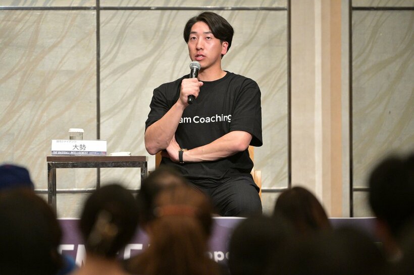 物怖じすることなくトークショーを盛り上げた巨人・大勢