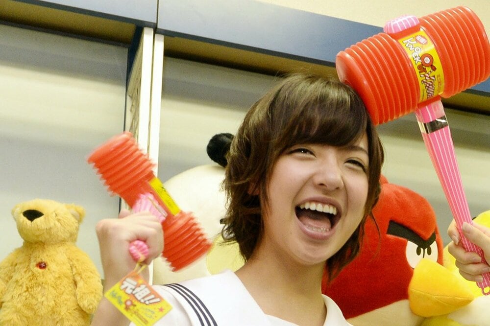 KOハンマーで遊ぶ和田まあや