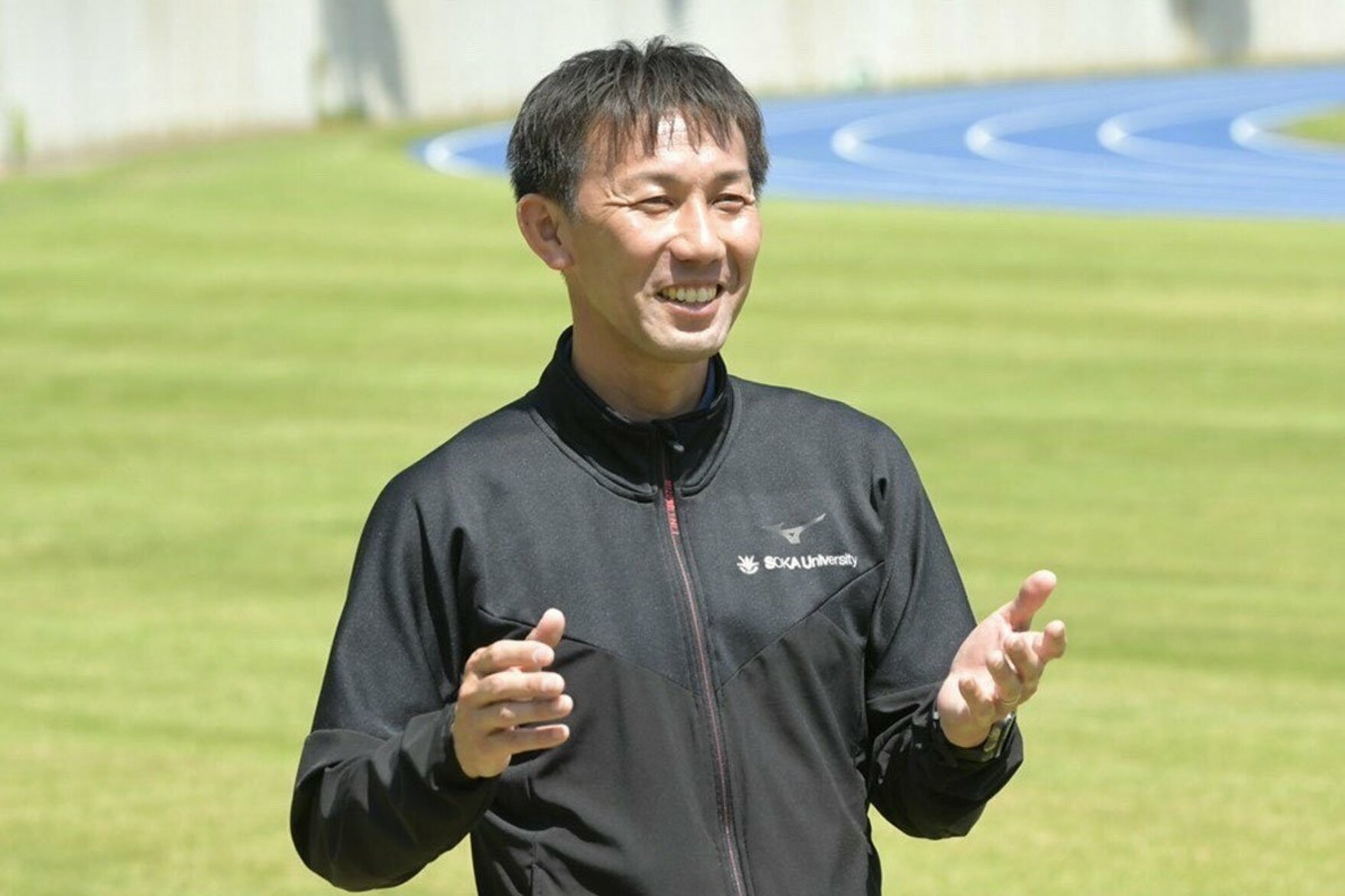 写真:【箱根駅伝】創価大・榎木監督 〝大逆襲〟のキーマンに指名した2選手「攻める走りを」 | 東スポWEB