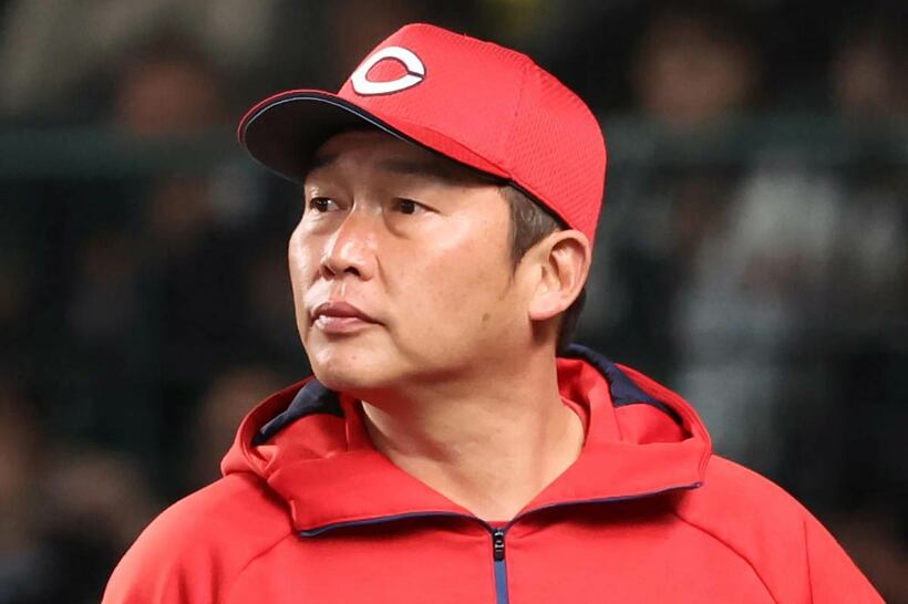 奮闘した投手陣をたたえた新井監督