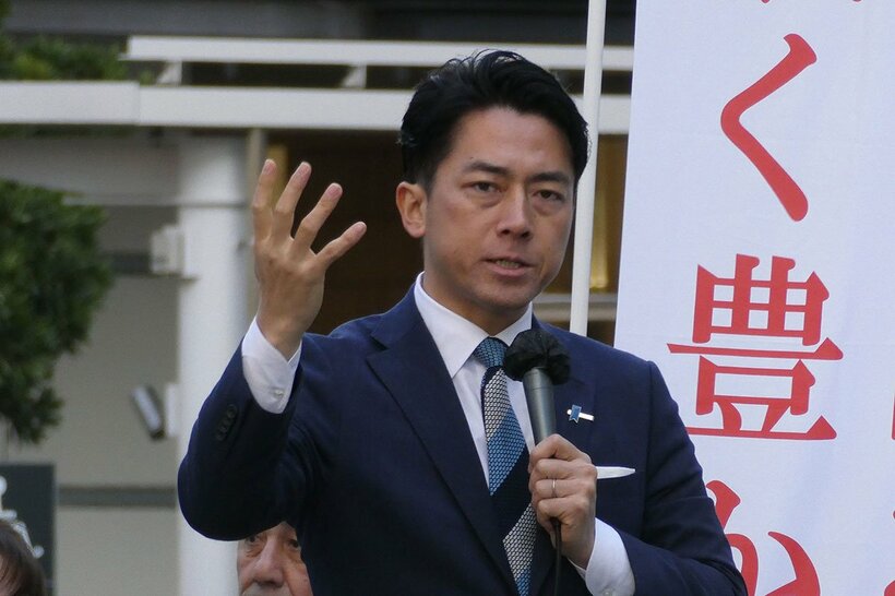 埼玉１５区で応援演説をする小泉氏