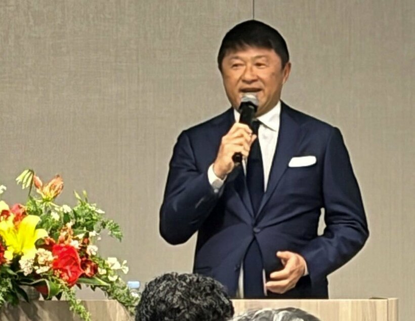 福岡市内で講演する武田修宏氏