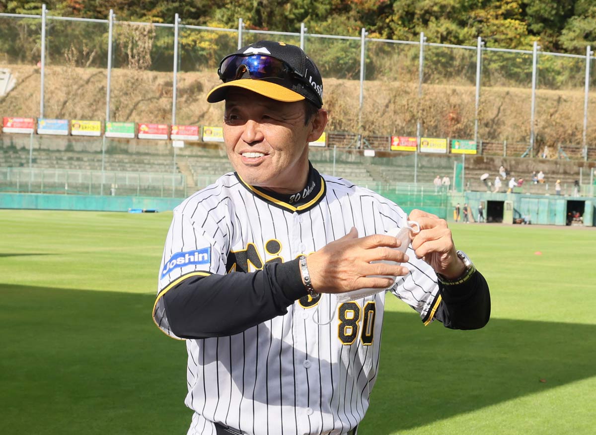 阪神】岡田監督が〝矢野スタイル〟一掃 試合後の整列＆一礼を廃止