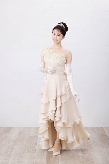 公開された有沙瞳のアーティスト写真　