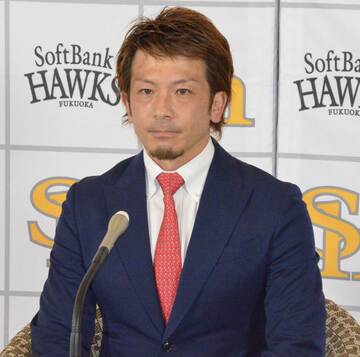  契約更改を終えて会見に臨む松田（東スポWeb）