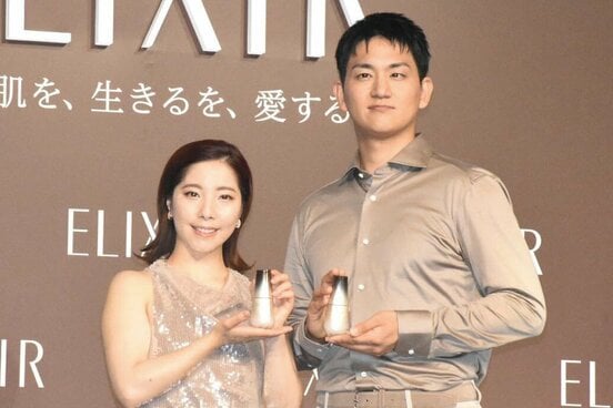 イベントに出席した三浦璃来（左）と木原龍一