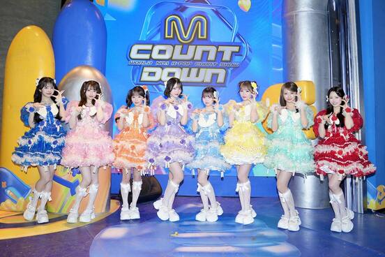 韓国の音楽番組に出演したCUTIE STREET