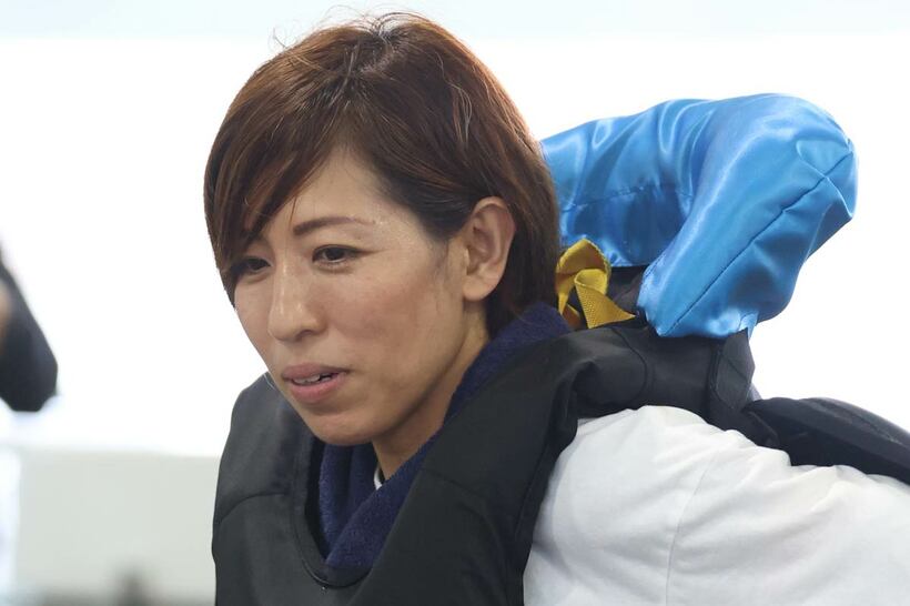 長嶋万記