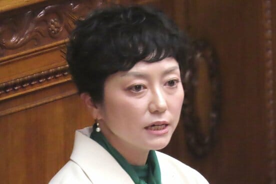 奥田ふみよ氏