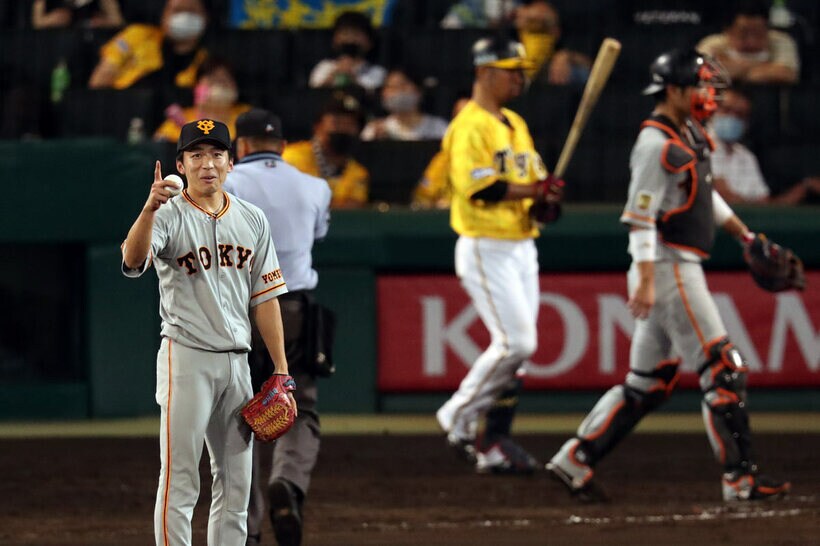 物議を醸した増田大の野手登板