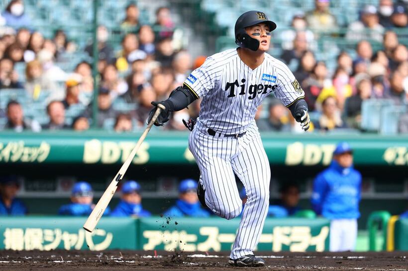 先制２ランを放った前川右京