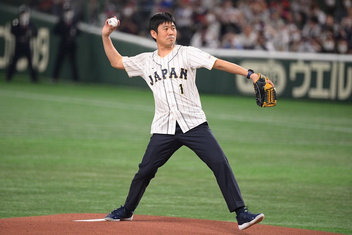  speedcell スピードセル 森保一監督 Jリーグ公式球 WBC】森保一監督が始球式「すごくキャッチャーまで遠かった」 背