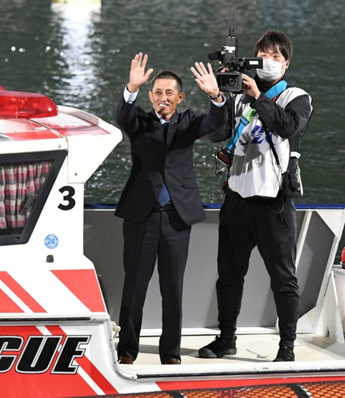大村ボートSGダービー】レジェンド・今村豊さんが訪問 現役選手たち 