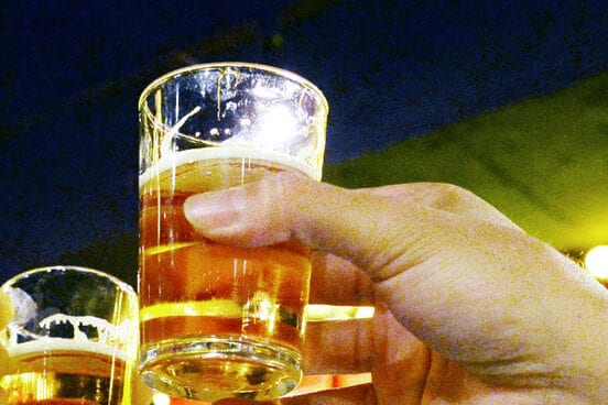 空腹でお酒を飲むのは気を付けよう