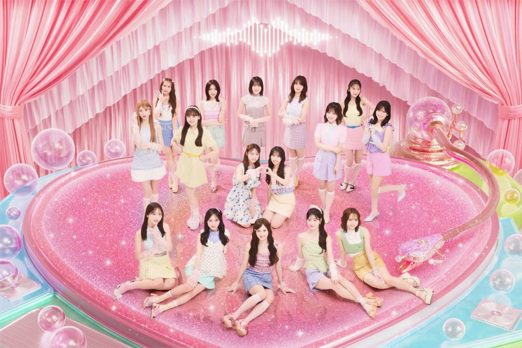ＡＫＢ４８のが６８ｔｈシングル「好きｉｓｈ」のメインビジュアル（©ＡＫＢ４８ＡＫＢ）