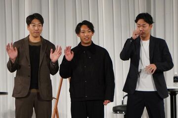 トークショーを行った（左から）大勢、赤星優志、山崎伊織