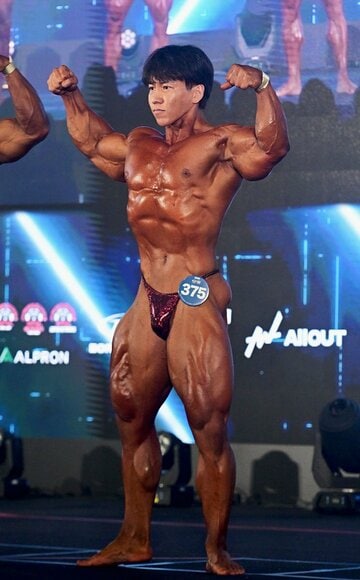 FWJ「MEN'S BODYBUILDING」に出場した横川尚隆（２０２５年１１月）