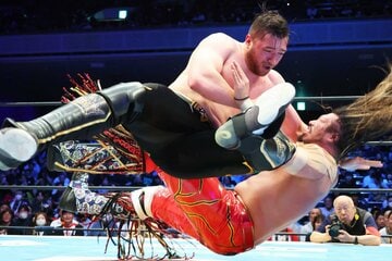 MAKE WAYで辻陽太(下)を仕留めたカラム・ニューマン