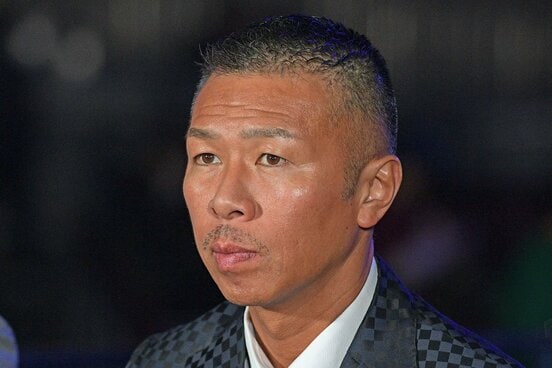 内山高志氏