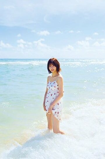  「週刊プレイボーイ１６号」に登場する欅坂46・渡邉理佐（C）倉本GORI／週刊プレイボーイ