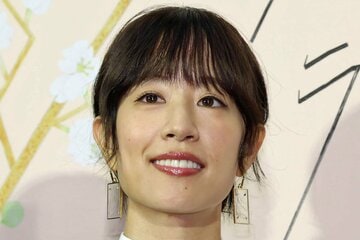 石橋静河