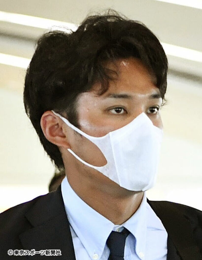  マスク姿の藤浪