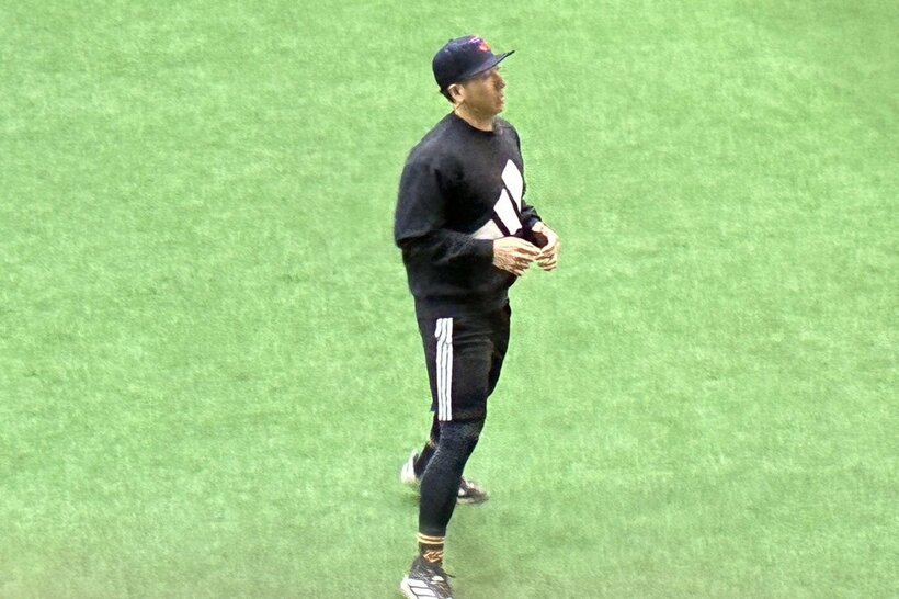 ジャイアンツ球場で自主トレを行う巨人・大勢投手