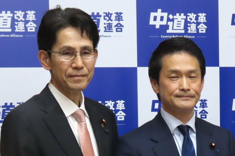 小川淳也代表（右）と階猛幹事長