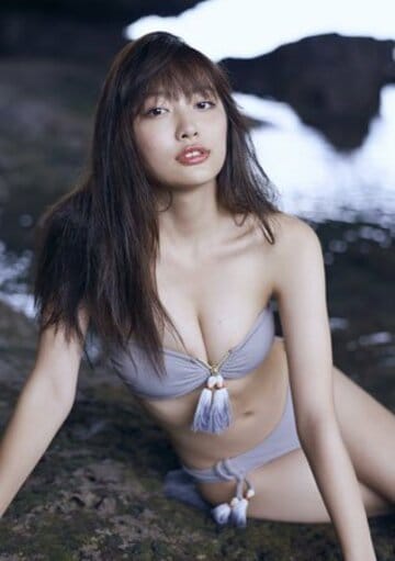  週刊プレイボーイに登場したみうらうみ（ｃ）熊谷貫（Ｃ）週刊プレイボーイ
