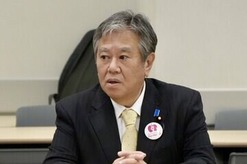 原口一博氏
