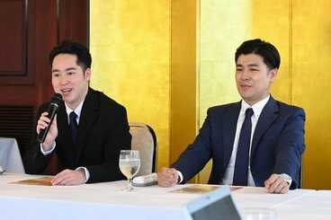 取材会に出席した中村虎之介(左)と大谷廣松