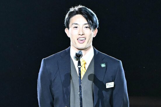 新選手会長の周東佑京が所信表明