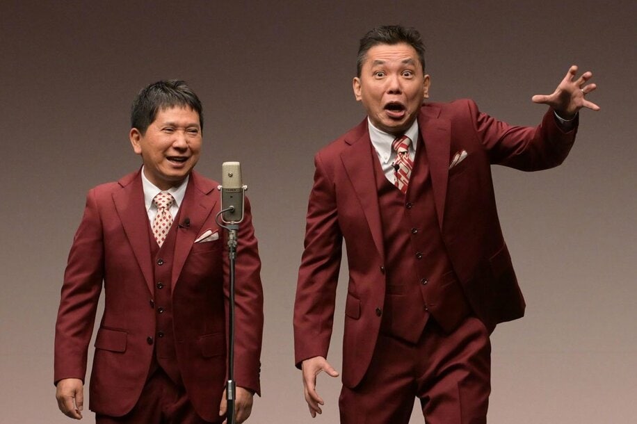 「爆笑問題」田中裕二（左）と太田光