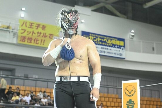 高橋ヒロムの地元・八王子でメインを締めたエル・デスペラード