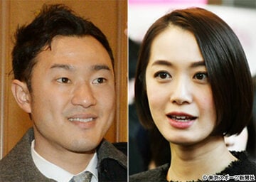  野上慎平（左）、八木麻紗子アナ