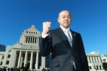 初登院時はスキンヘッドだった堀井氏（2012年）