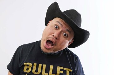「はぁ？」とお怒りのハリウッドザコシショウ