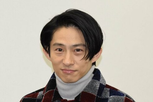 元V6三宅健がツイッタープロフィル欄を更新 意味深内容にファン騒然