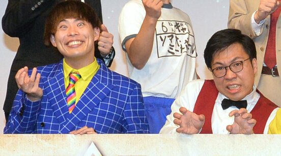 決勝進出を決めたサツマカワRPG(左)、Yes!アキト