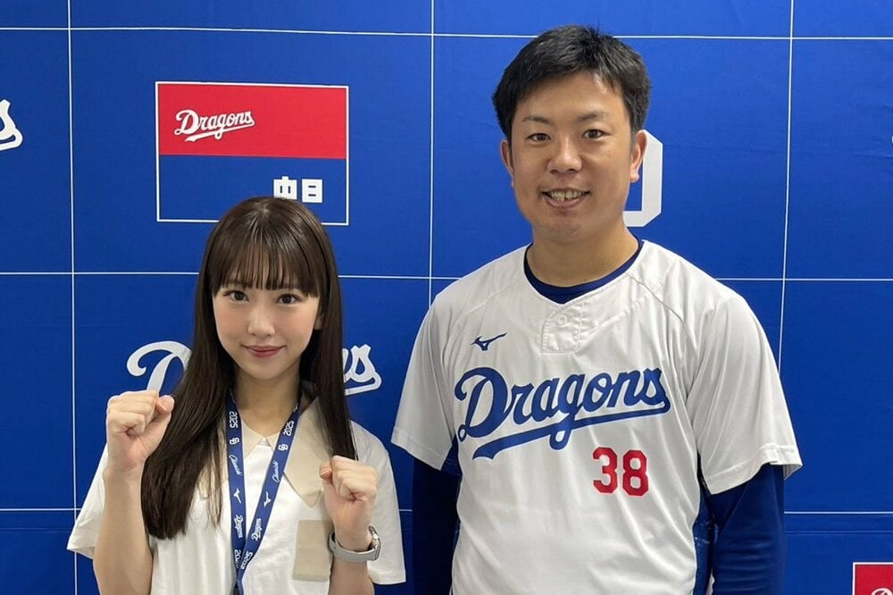 左から熊崎晴香、松葉貴大