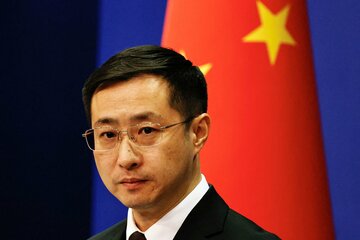 中国外務省の林剣副報道局長（ロイター）