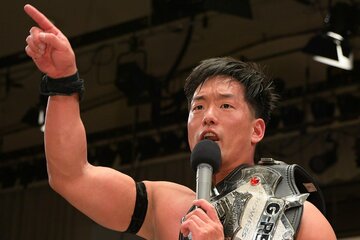 試合後マイクを握ったＴ－Ｈａｗｋ