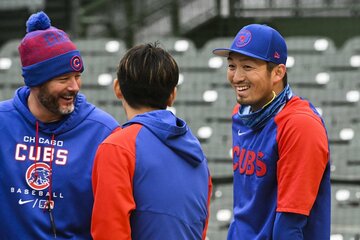  好調の誠也はチームメートとも笑顔で談笑（ロイター＝ＵＳＡ　ＴＯＤＡＹ　Ｓｐｏｒｔｓ）
