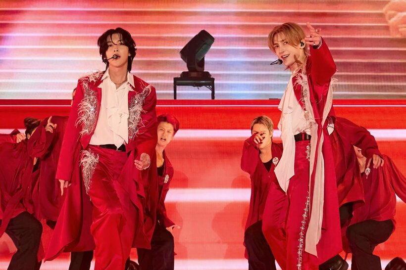 横浜アリーナでコンサートを行ったROIROMの本多大夢(左)と浜川路己