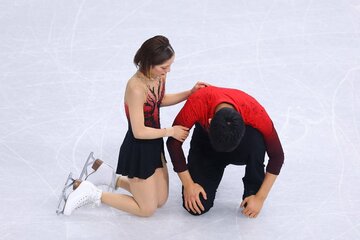 SP演技後に肩を落とす木原龍一（右）